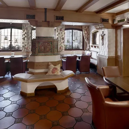 Wirtshaus&hotel Goldener Greif Hotel Edelsfeld