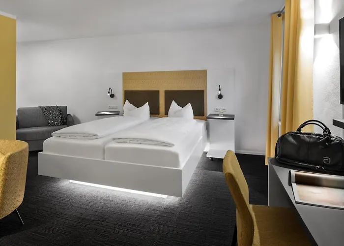 Wirtshaus & Goldener Greif 3*